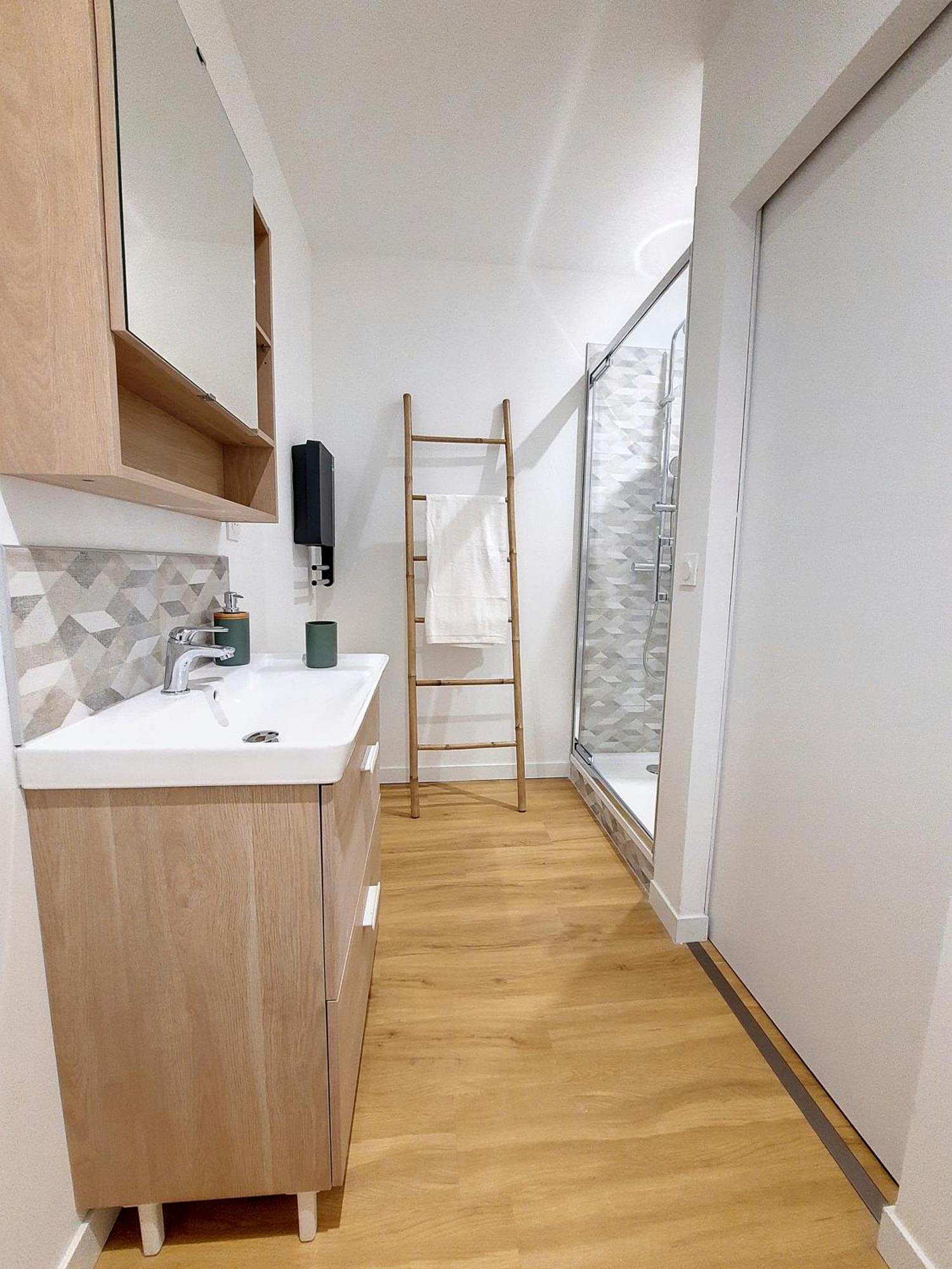 Le Nordique - 2 Chambres - Fibre Wifi - Netflix - Menage Inclus Ταρμπ Εξωτερικό φωτογραφία